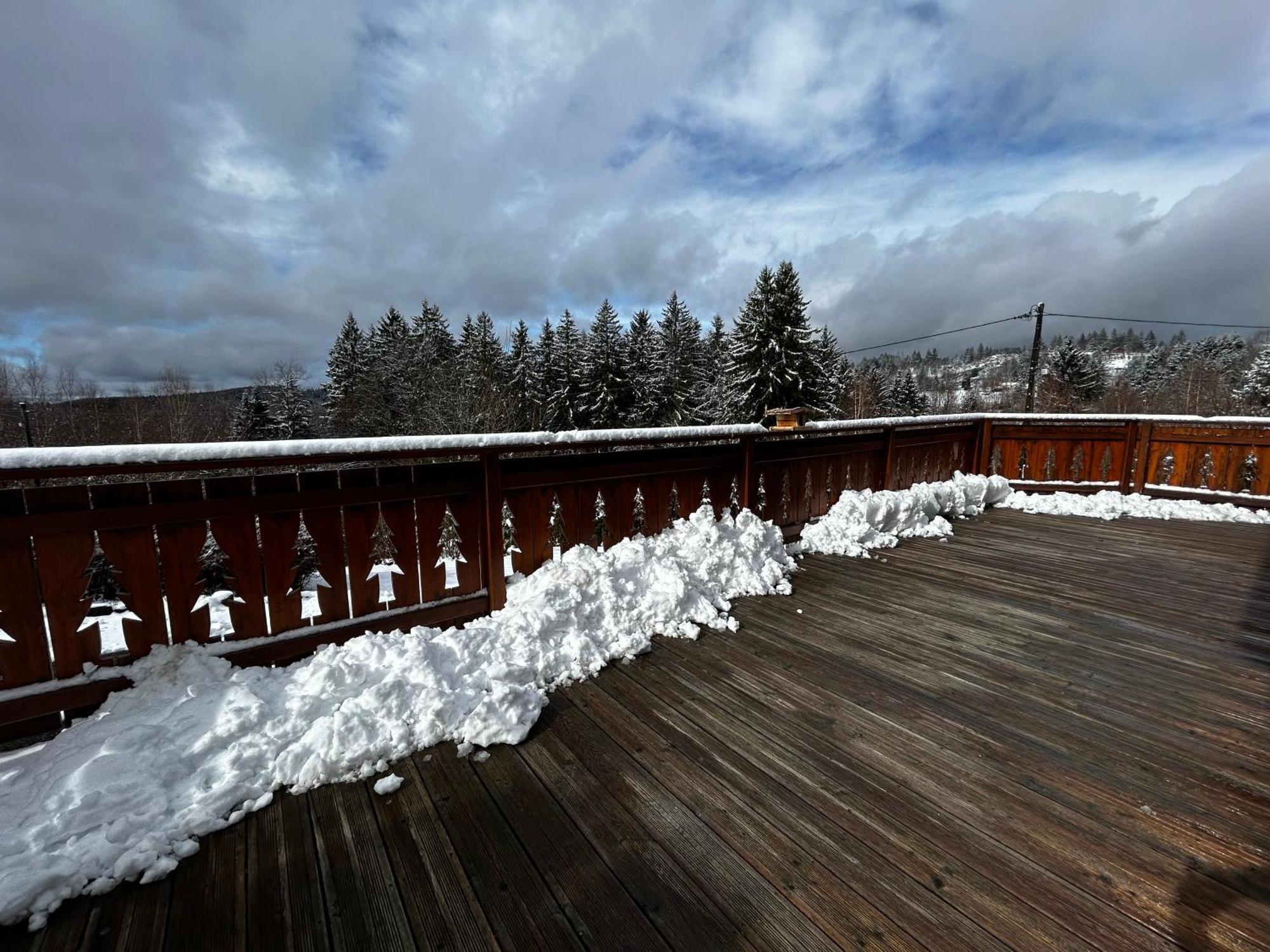 Chalet Avec Jacuzzi Prive, Vue Sur Les Vosges Belfahy Ngoại thất bức ảnh